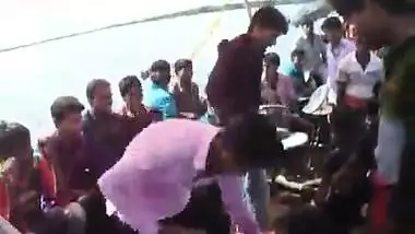 Desi Girl Piknik dance on boot