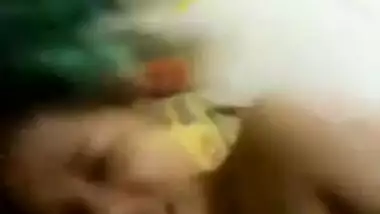 Hindi sexy video of a slutty Muslim girl fucking her lover