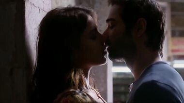 Rhea Chakraborty Hot Kissing Scenes 4k