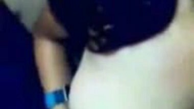 Teen GF nude Boobs press and blowjob