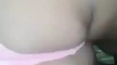 Tamil Hot babe sucking dick tasty