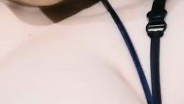 Desi girl nude play with nipples and pussy