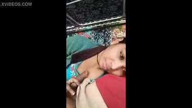 Desi girl sucking lover cock