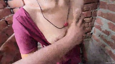 Village Girl Playing In Water Tank And Her Lover Take Her To Fuck