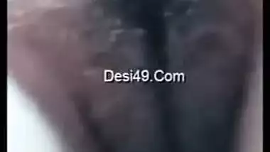 MILF Desi twat in XXX webcam show makes a guy go crazy with lust