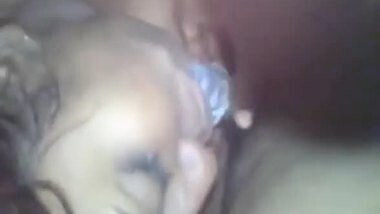 Hot Tamil Girl’s Blowjob Lying On Bed