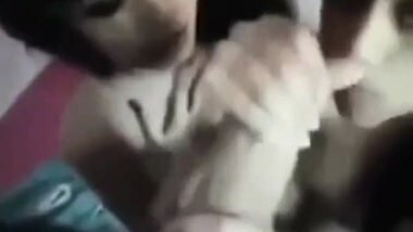 Horny Desi Call Girls Sucking One Big Cock