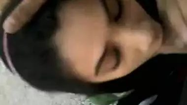 Kashmiri girl sucking dick of her lover outdoors