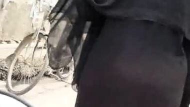 Kitne inch ka Lund fit hoga is gaand ki chudai ke liye....?