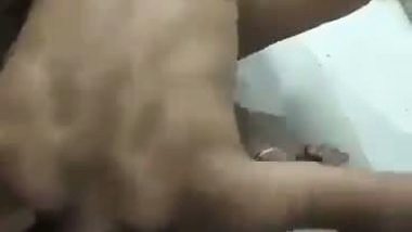 Tamil sex MMS of a man fucking his wife in front of a friend