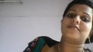 Desi Kerala Malayali Chechi XXXL size Very BIG BOOBS Mallu