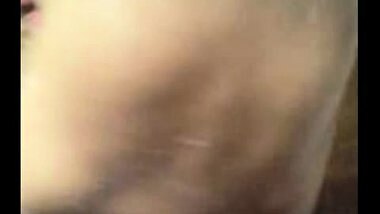 Indore village bhabhi making her Indian porn video with devar