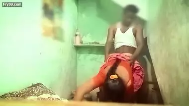 Tamil aunty cheating unkle in bathroom