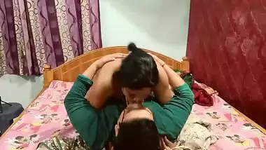 Hot suhagarat desi porn of a perverted devar and his Bhabhi