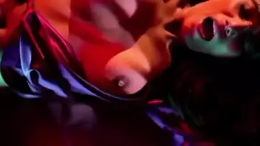 Poonam Pandey Masturbating In Californication Video