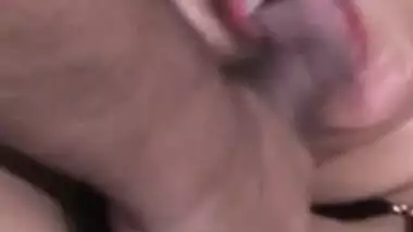 South Indian prostitute Kamini sucking