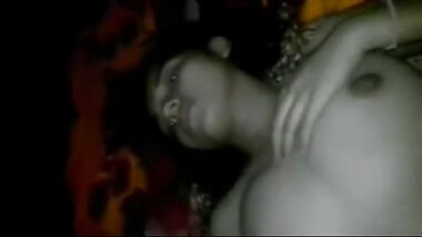 Village teen receives sex pleasure from lover