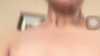 Mature aunty viral video call sex boobs and pussy