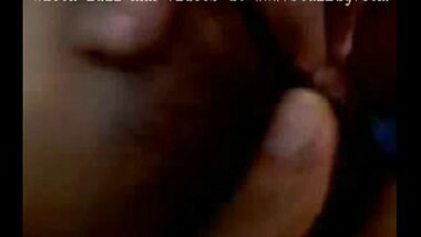 Aunty Expose Finger