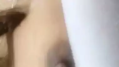 Pure Tamil girl nude nipple show MMS