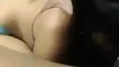 Sexy desi college girl sucking bf cock on his room mms leaked