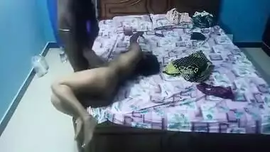 Tamil Aunty Enjoys Pussy Licking Stimulation With Hubby
