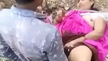 Indian outdoor sex video in Bangalore captured and exposed by friend