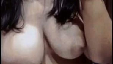Indian girl plump boobs show mirror video
