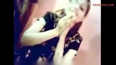 Finger Fucking Pakistani Teen Girl’s Sexy Pussy