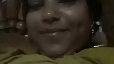 Telugu wife boobs selfie MMS video – Andhra nude show