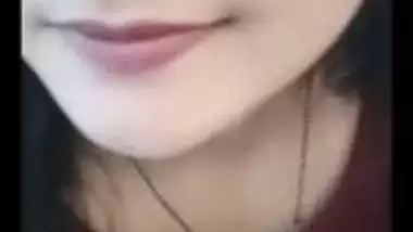 Gorgeous cam girl striptease nude show for client