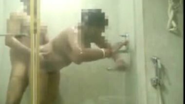 DumbGuy Part 12 :- Shower Sex & My Married Cousin Sis Pari