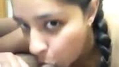 Desi Sucks Dick