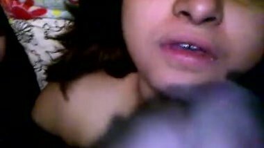 Chandigarh bhabhi loves swallowing lover’s cum