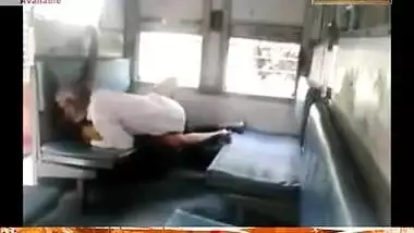 Matured Bhavi Fucking in Train With Old Man