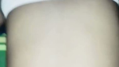 GF sucking dick and doggy in viral Bengali sex