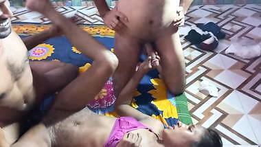 Perfect Threesome xvideos Deshi Bengali bikini girl and guys