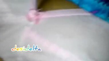 selfmade desi tamil gf showing big boobs