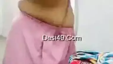 Desi wife wearing clothes after sex recorded