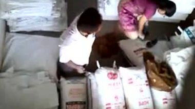  chasmis Wife fucking with her coworker in store room hidden