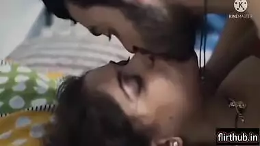 Chalu Bhabi Ne Apne Dewar Ko Sex Karna Sikhaaya