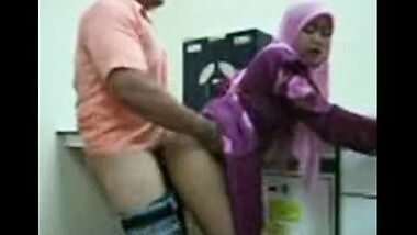 Gulf Hospital X Ray Room Sex Scandal
