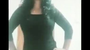 Beautiful Aunty 3 Video’s Collection Part 1