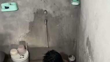 Young couple enjoys desi sex in the bathroom
