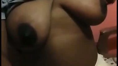 Cute Paki girl making video for lover