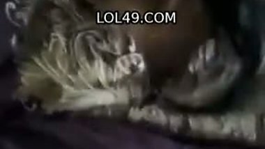 Desi maal shows boobs on video call to boyfriend