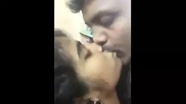 Hindi sex Indian bhabhi ki chudai video leaked by lover