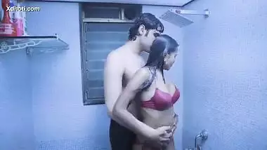 Horny Bhabi Romance With Boyfriend in Bathroom