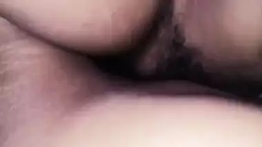 So Gorgeous Girlfriend with a Hairy Pussy Leaked Pics and Fucking Videos Part 2