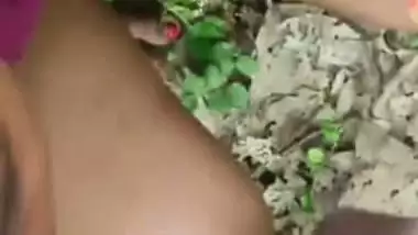 Village lady experiencing desi outdoor sex in the jungle